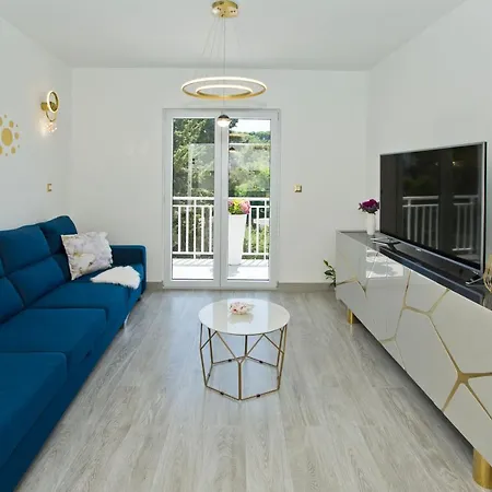 Lägenhet Luxury Veronika