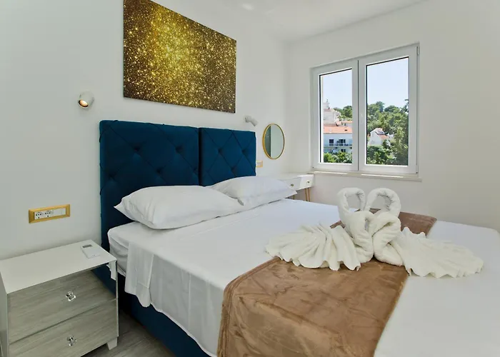 Luxury Veronika Apartment