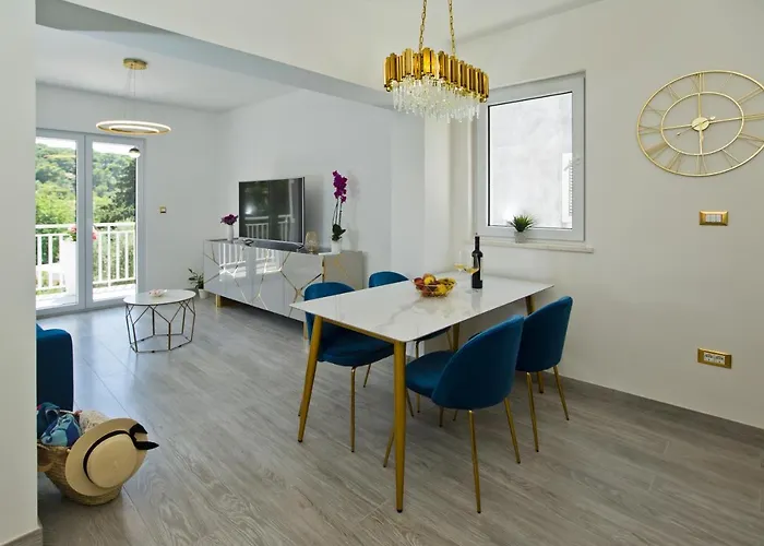 Luxury Veronika Apartamento *